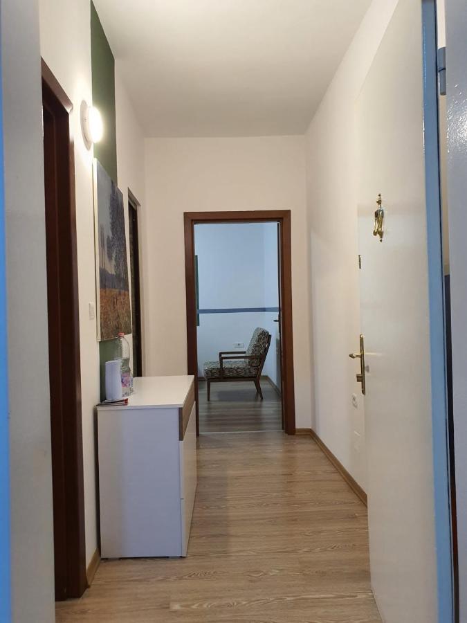 Heris'S Apartment Tirana Exterior photo